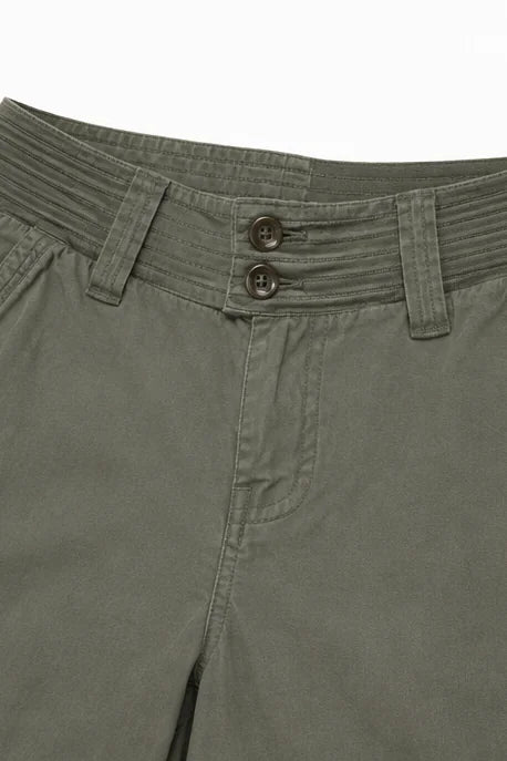 Women's Wide-Leg Cargo Pants with Relaxed Fit & Multiple Pockets - Close Up Waistband